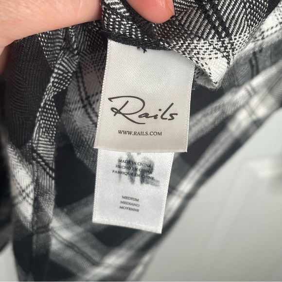 Rails Hunter Midnight Snow Plaid Flannel Button Down Academia Preppy Comfy M - Picture 11 of 14